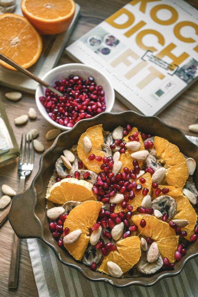 Couscous-Auflauf mit frischen Früchten - Julia Breuing